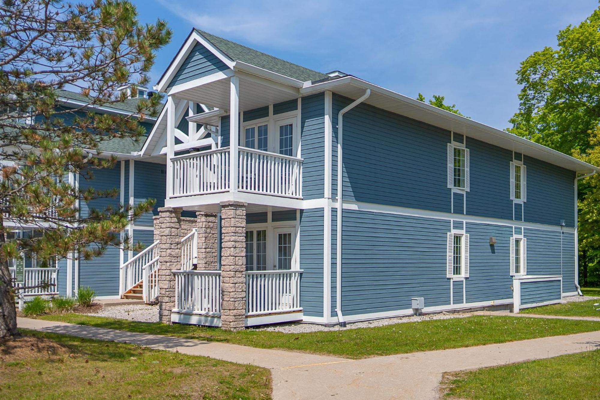 Horseshoe Valley Suites - The Aurora Shanty Bay Buitenkant foto